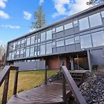 Iconic Modern Stay W Free Parking